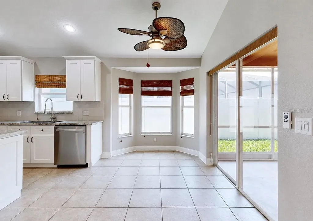 1836 Raven Glen Drive Ruskin FL 33570