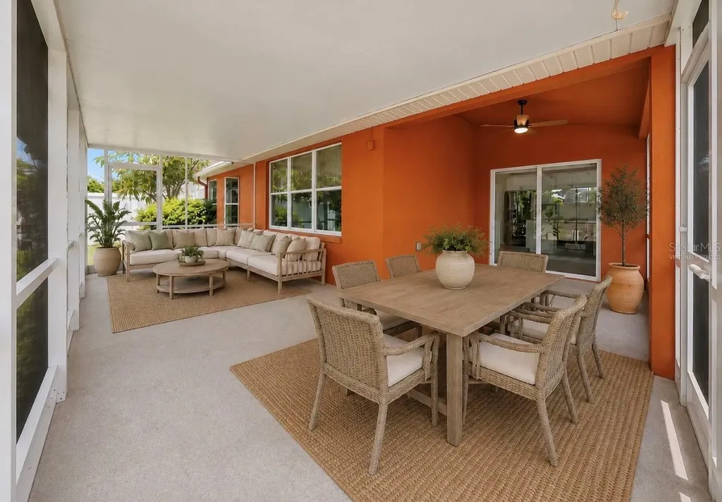 1836 Raven Glen Drive Ruskin FL 33570