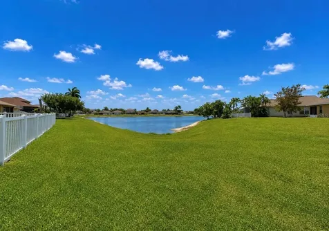 1836 Raven Glen Drive Ruskin FL 33570