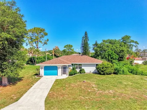 61 Shade Street Port Charlotte FL 33953