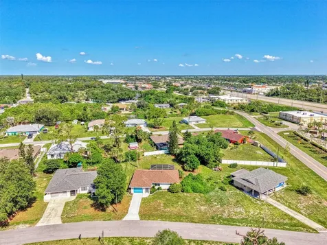 61 Shade Street Port Charlotte FL 33953