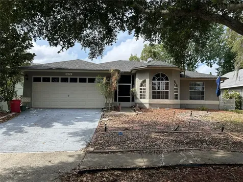 1070 Captains Way Tarpon Springs FL 34689