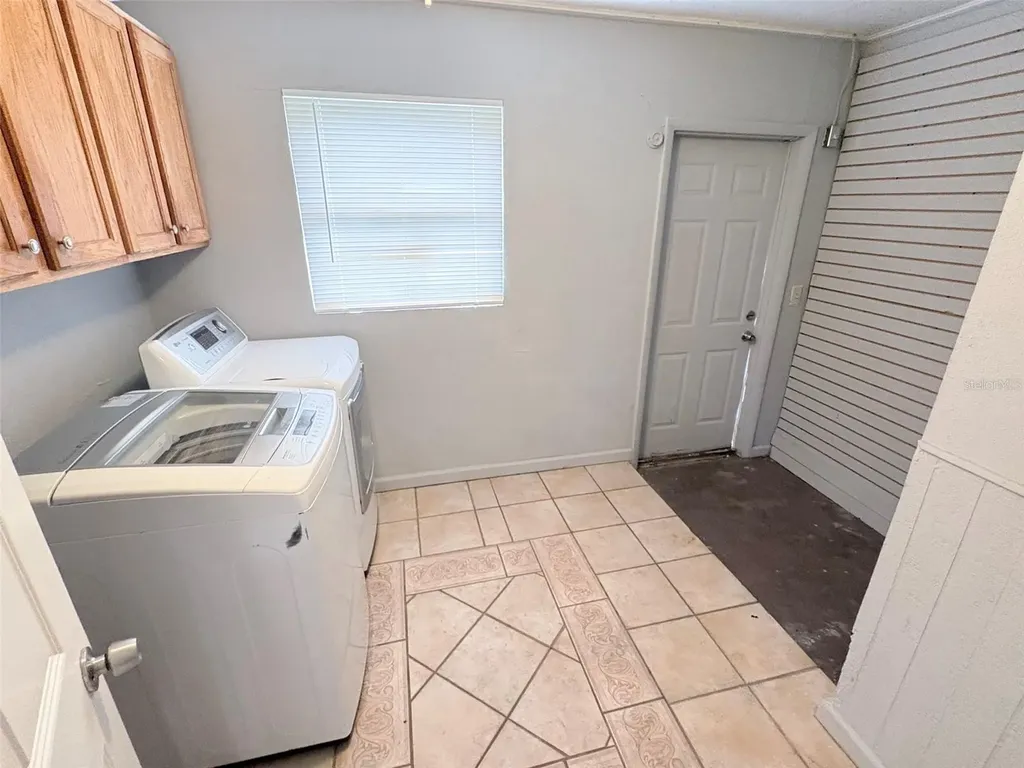 4428 Carousel Road Orlando FL 32808