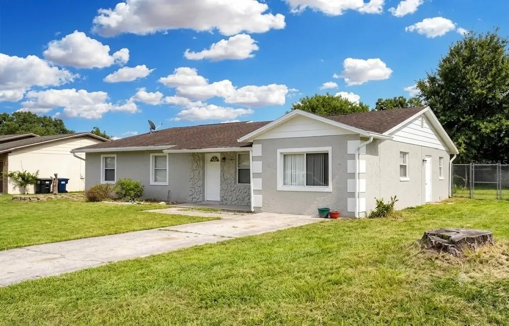 4428 Carousel Road Orlando FL 32808