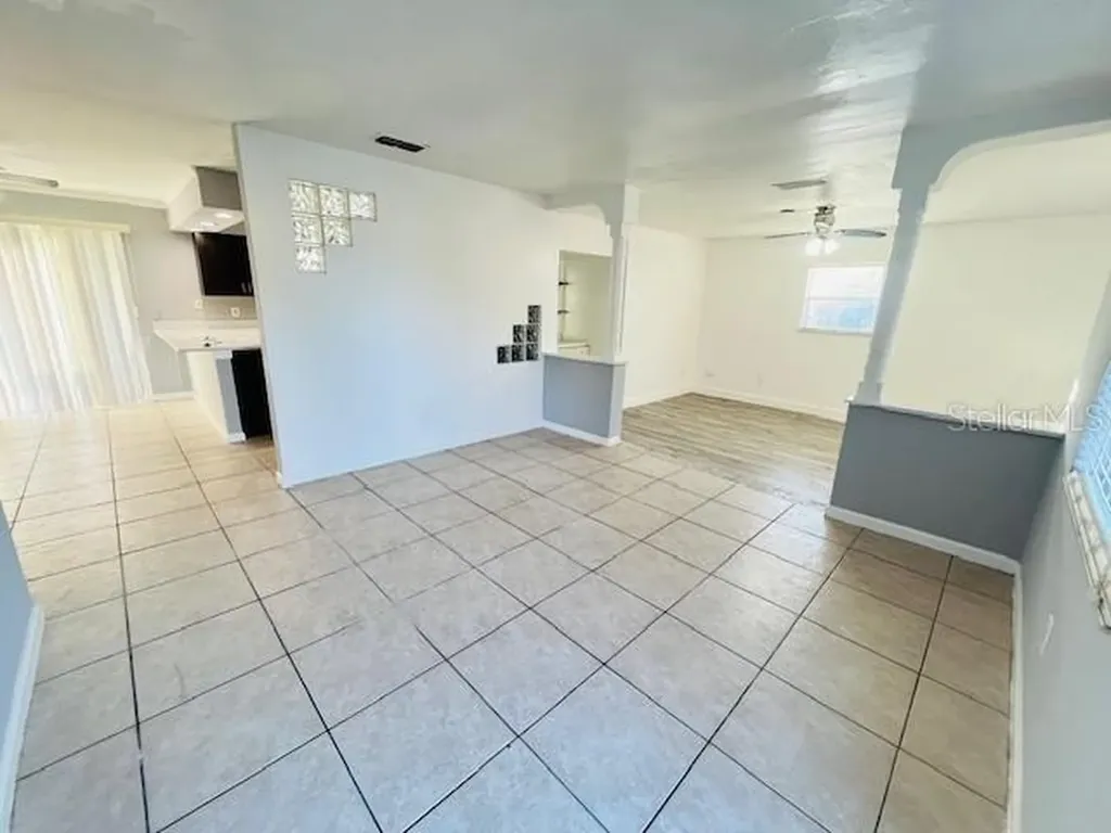 4428 Carousel Road Orlando FL 32808