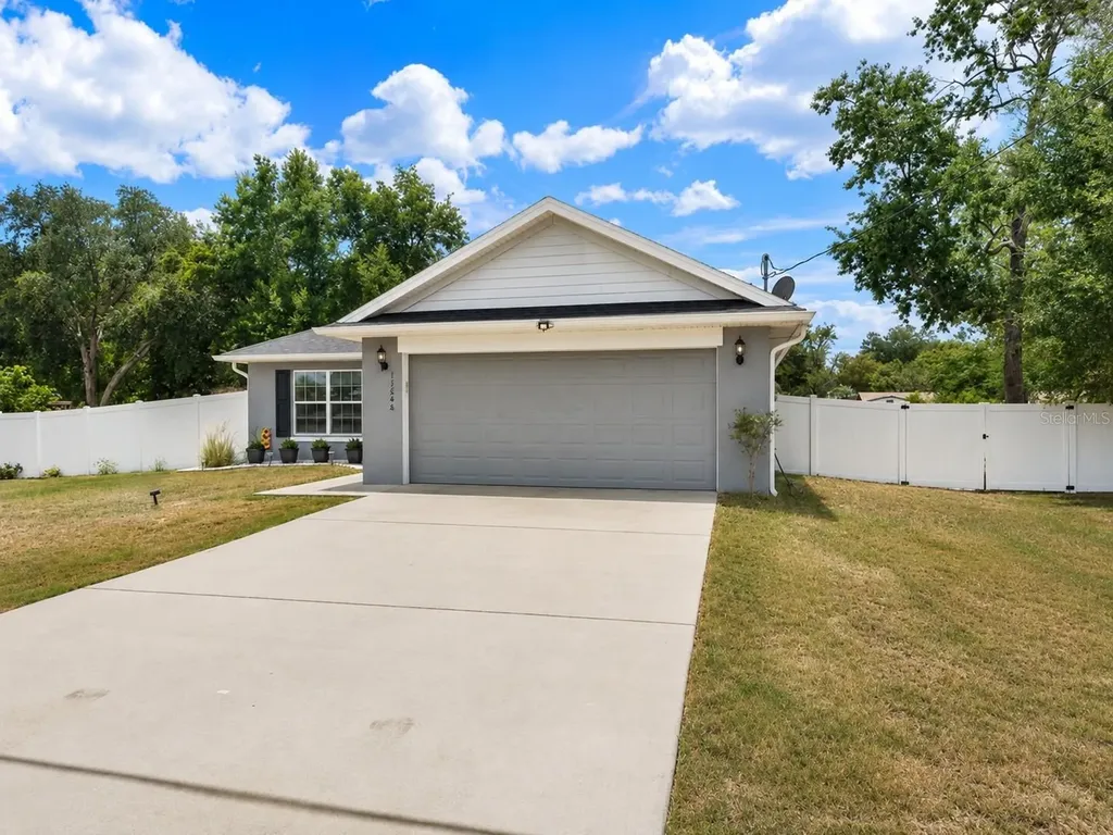 15648 SE 92nd Avenue Summerfield FL 34491