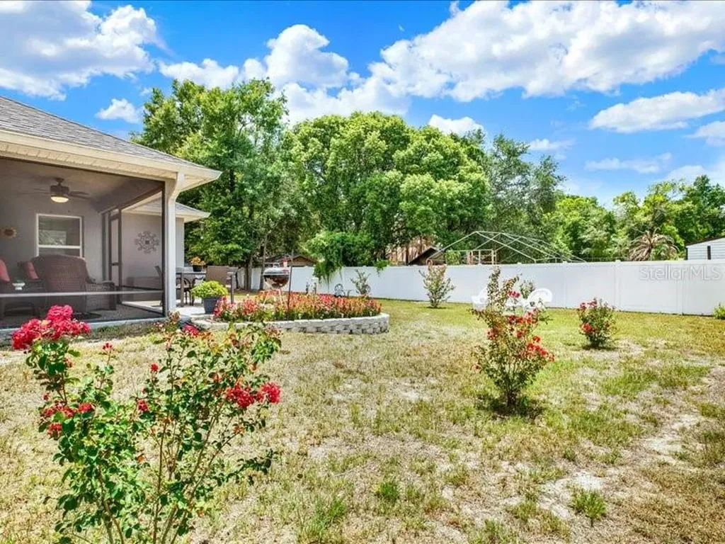 15648 SE 92nd Avenue Summerfield FL 34491