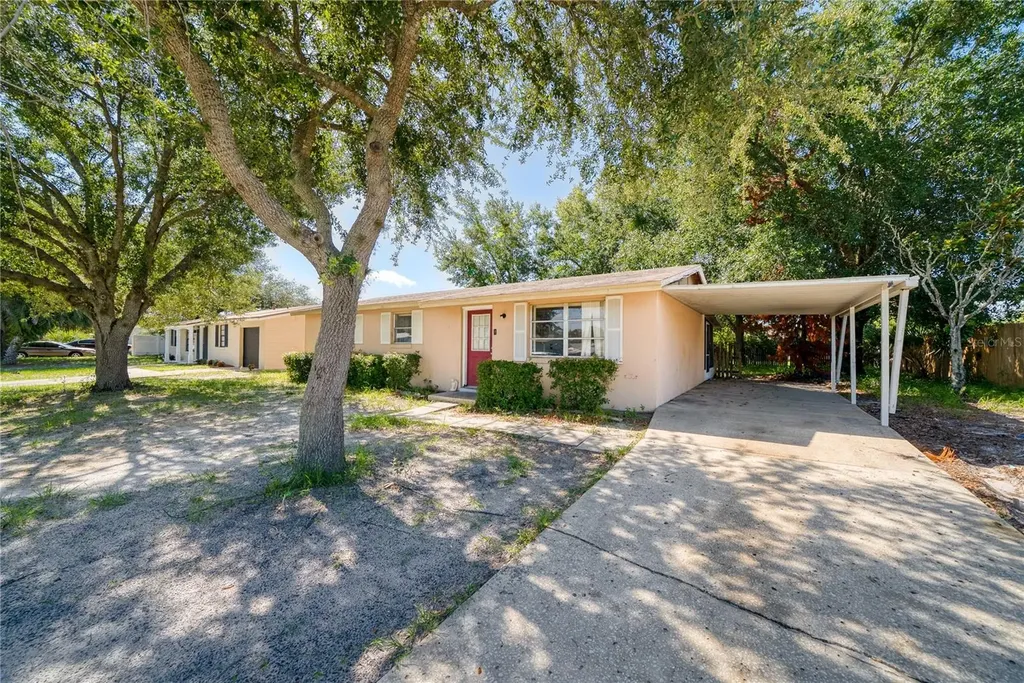 2913 Keesler Street Deltona FL 32738