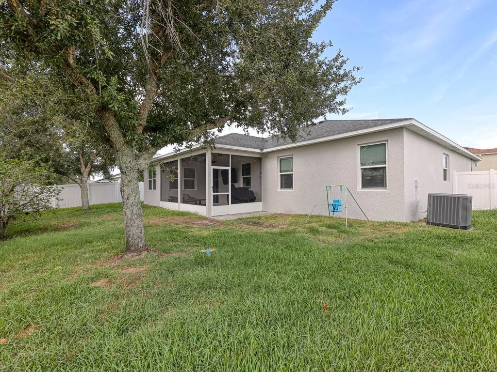 6307 4th Street E Bradenton FL 34203