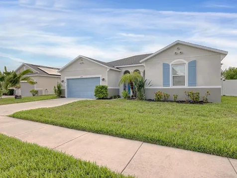 6307 4th Street E Bradenton FL 34203
