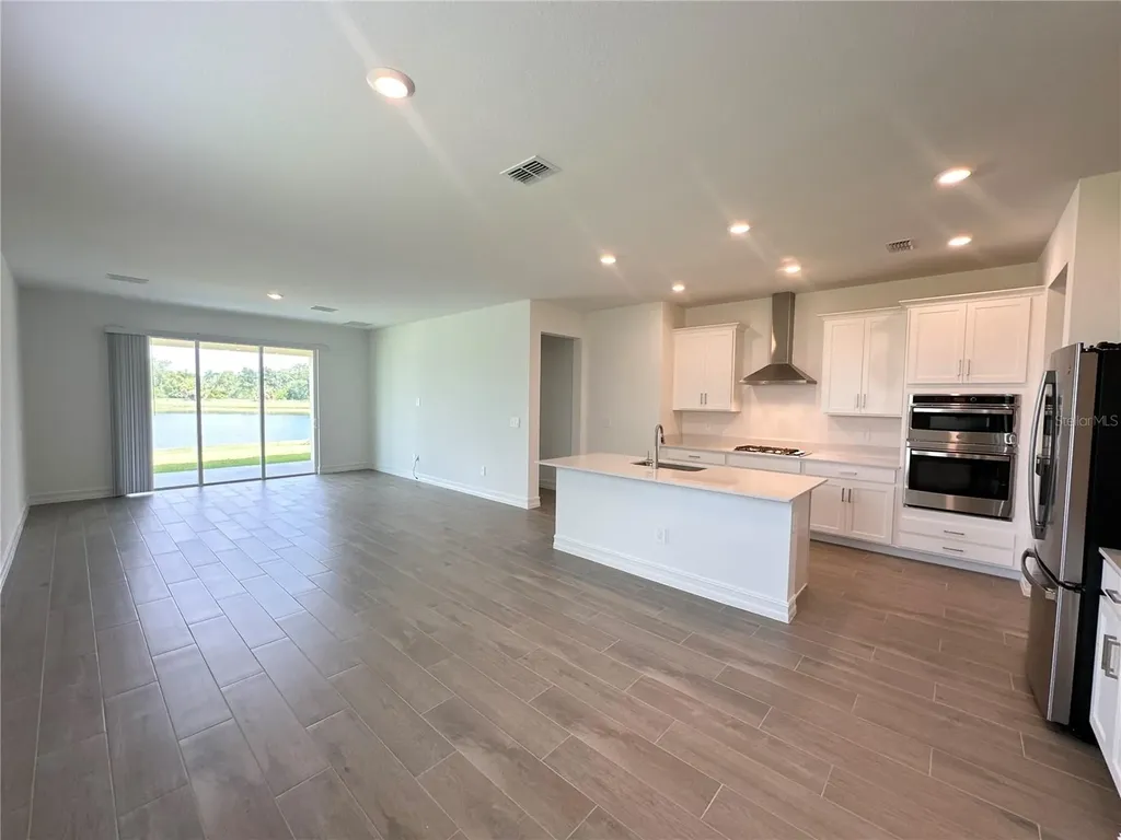 11905 71st Place E Palmetto FL 34221