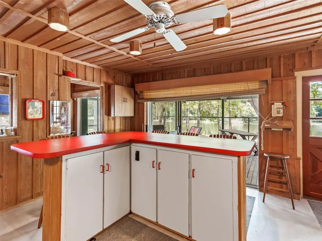 10518 SW 64th Avenue Bushnell FL 33513