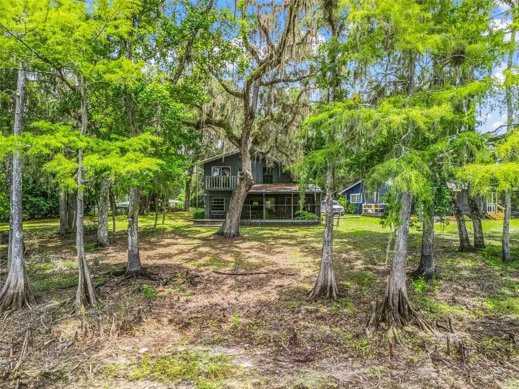 10518 SW 64th Avenue Bushnell FL 33513