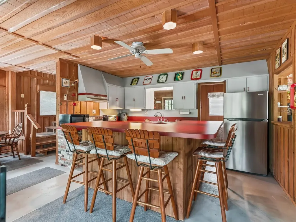 10518 SW 64th Avenue Bushnell FL 33513