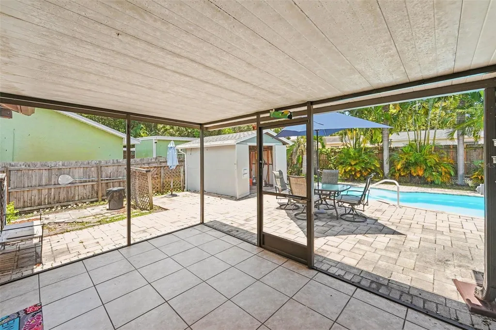 12304 102nd Street Largo FL 33773