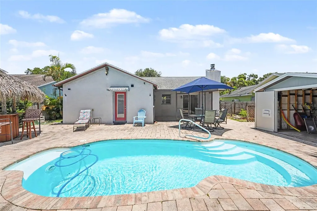 12304 102nd Street Largo FL 33773