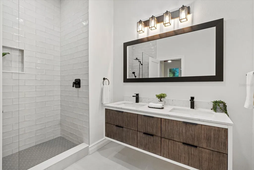 1707 Caribbean Drive Sarasota FL 34231