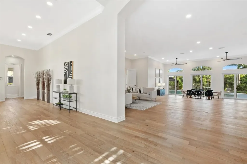 1707 Caribbean Drive Sarasota FL 34231