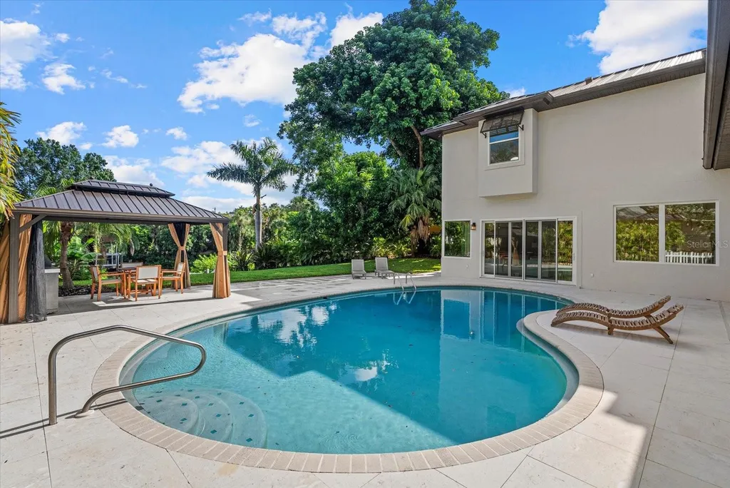 1707 Caribbean Drive Sarasota FL 34231