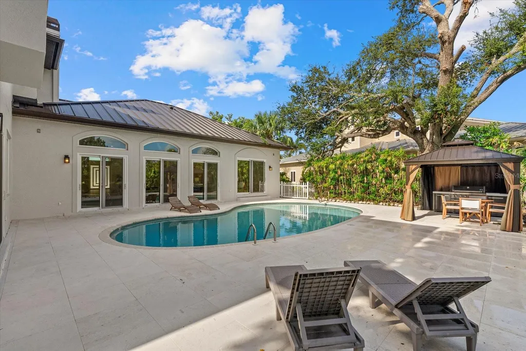 1707 Caribbean Drive Sarasota FL 34231