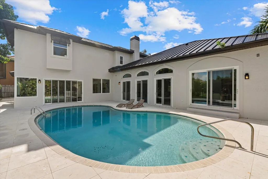 1707 Caribbean Drive Sarasota FL 34231