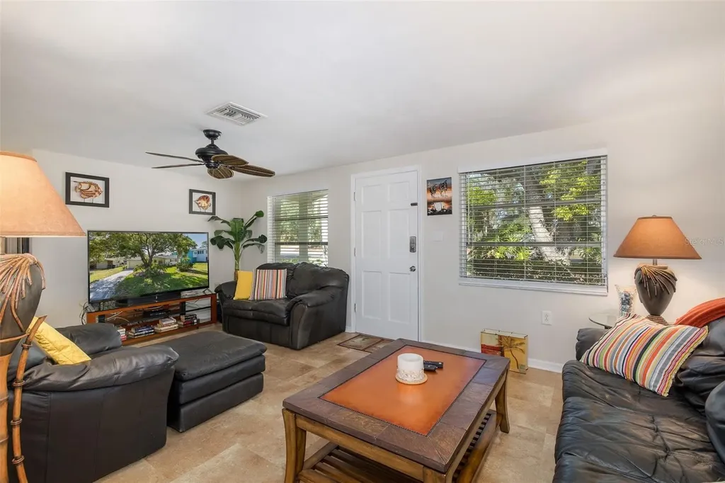 3318 Pineview Drive Holiday FL 34691