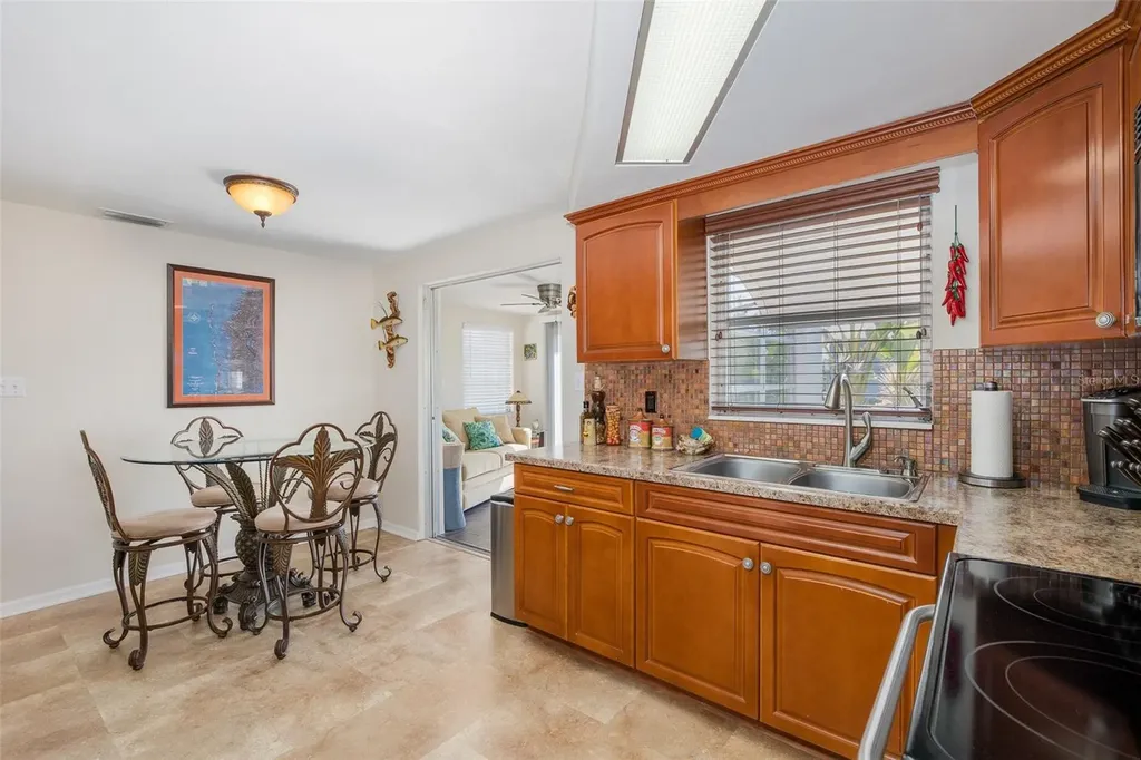 3318 Pineview Drive Holiday FL 34691