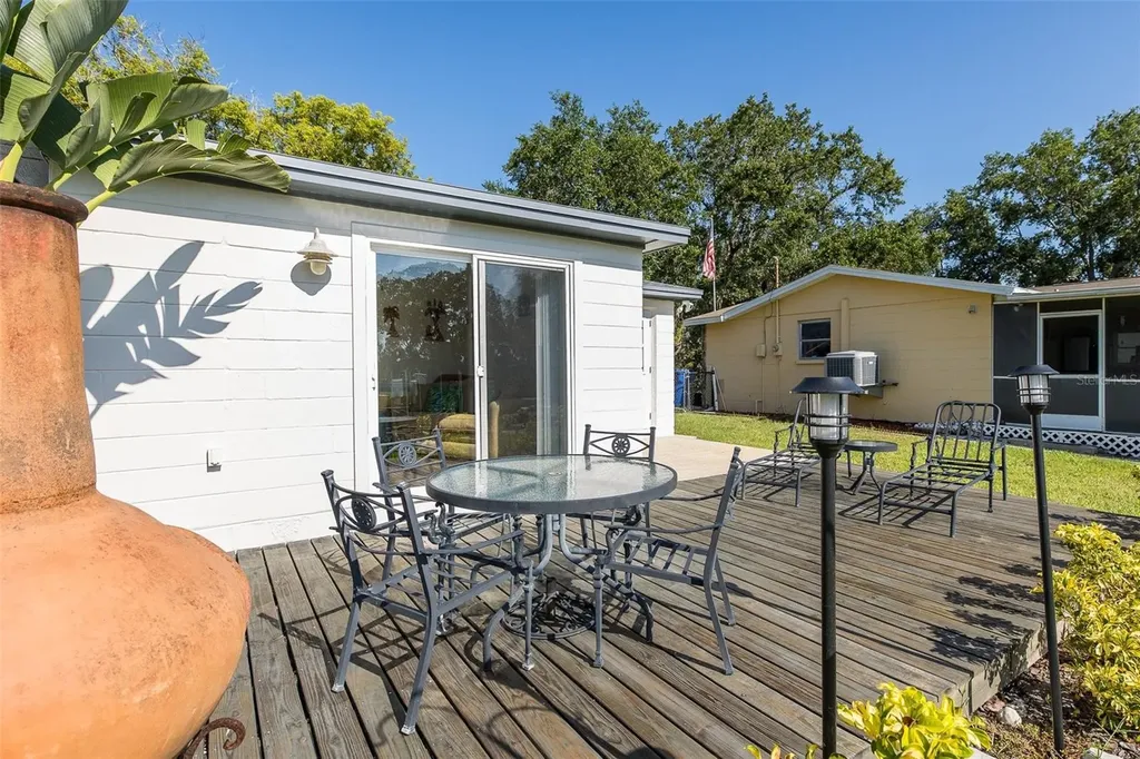3318 Pineview Drive Holiday FL 34691
