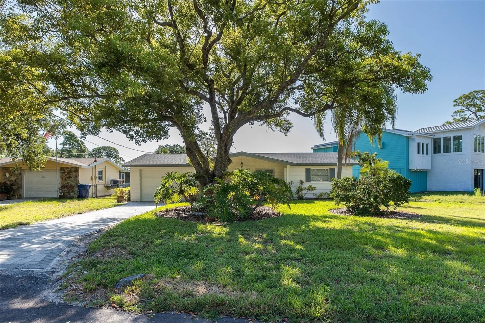 3318 Pineview Drive Holiday FL 34691