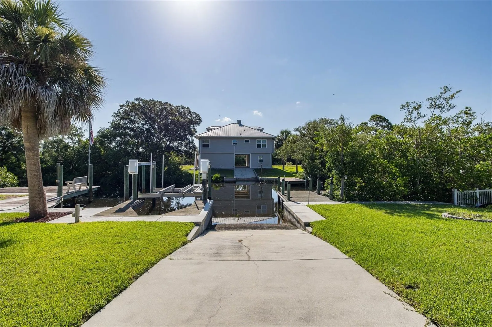 3318 Pineview Drive Holiday FL 34691