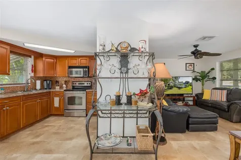 3318 Pineview Drive Holiday FL 34691