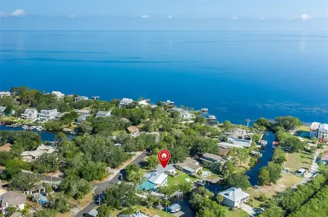 3318 Pineview Drive Holiday FL 34691