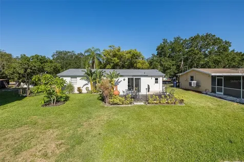 3318 Pineview Drive Holiday FL 34691
