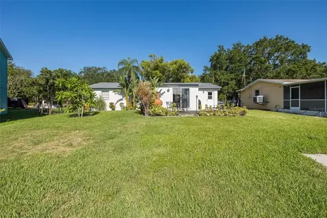 3318 Pineview Drive Holiday FL 34691