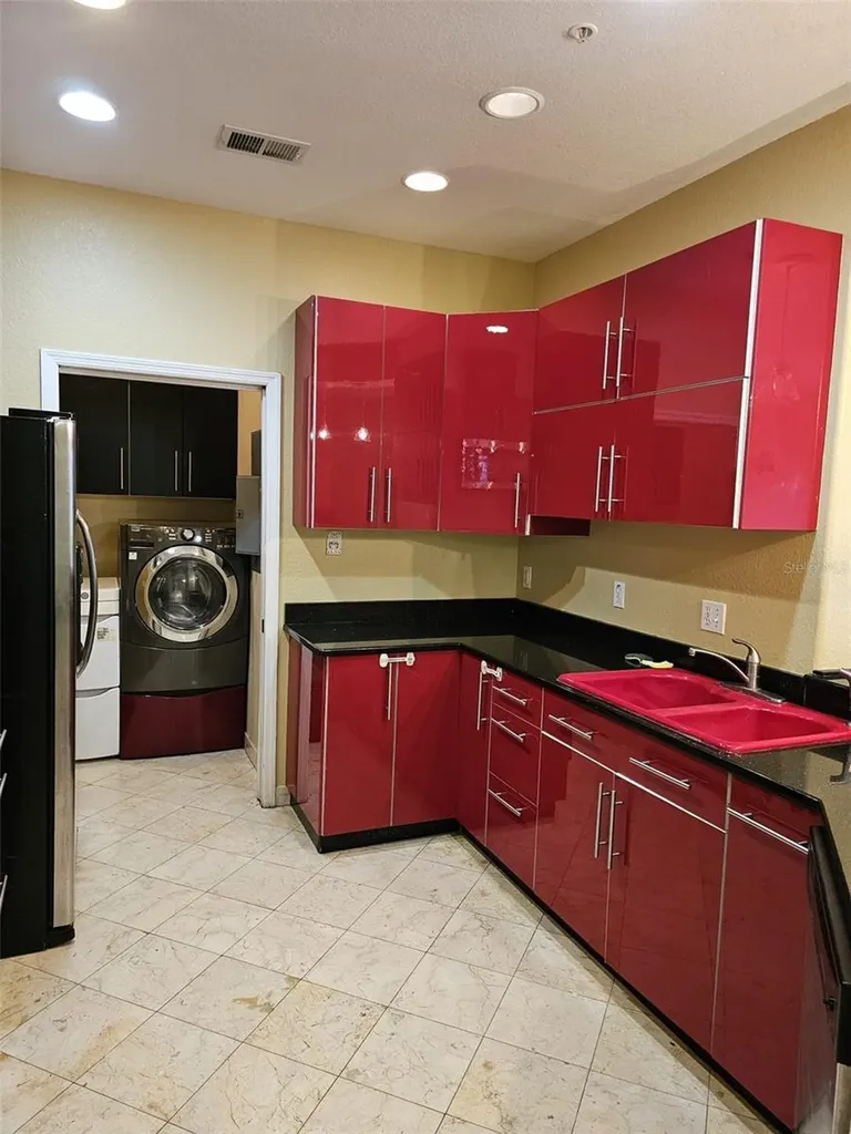 3321 Whitestone Circle Kissimmee FL 34741