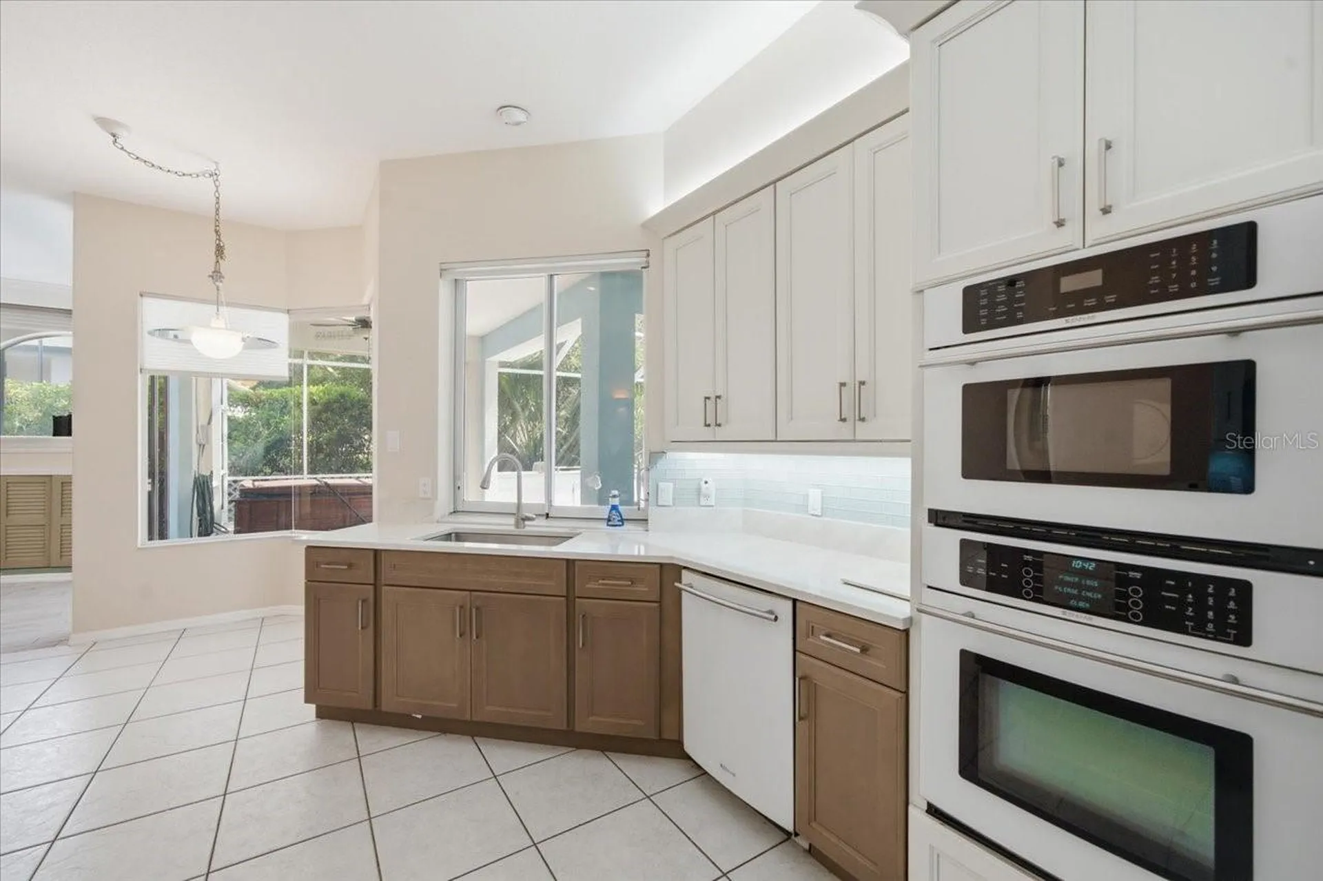 8402 Maybelle Drive Weeki Wachee FL 34613