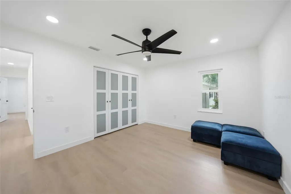 2506 Lakeshore Circle Port Charlotte FL 33952