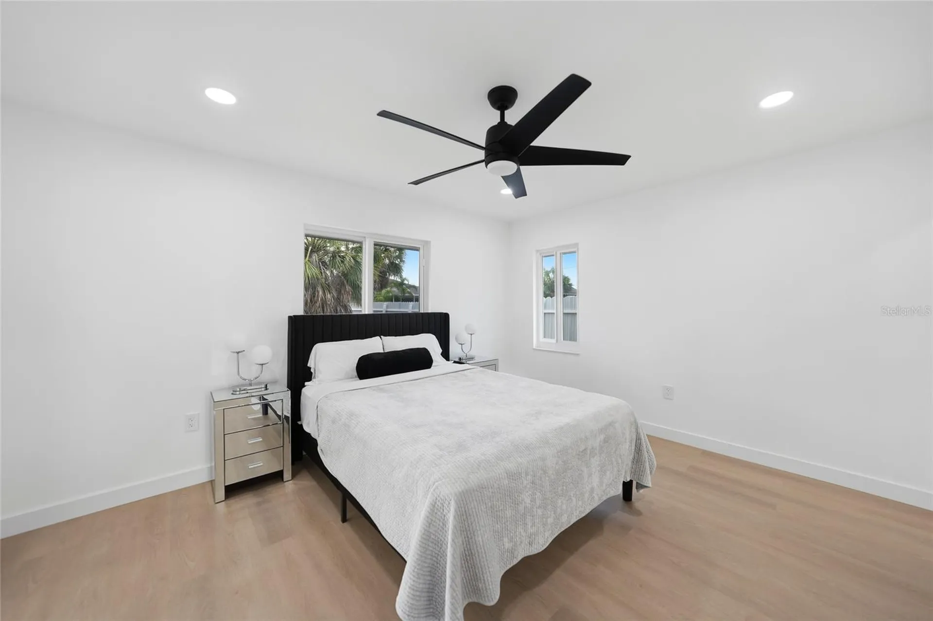 2506 Lakeshore Circle Port Charlotte FL 33952