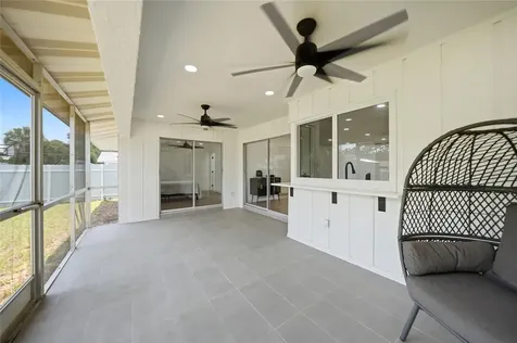 2506 Lakeshore Circle Port Charlotte FL 33952