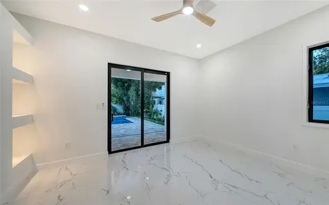 2483 Bay Street Sarasota FL 34237