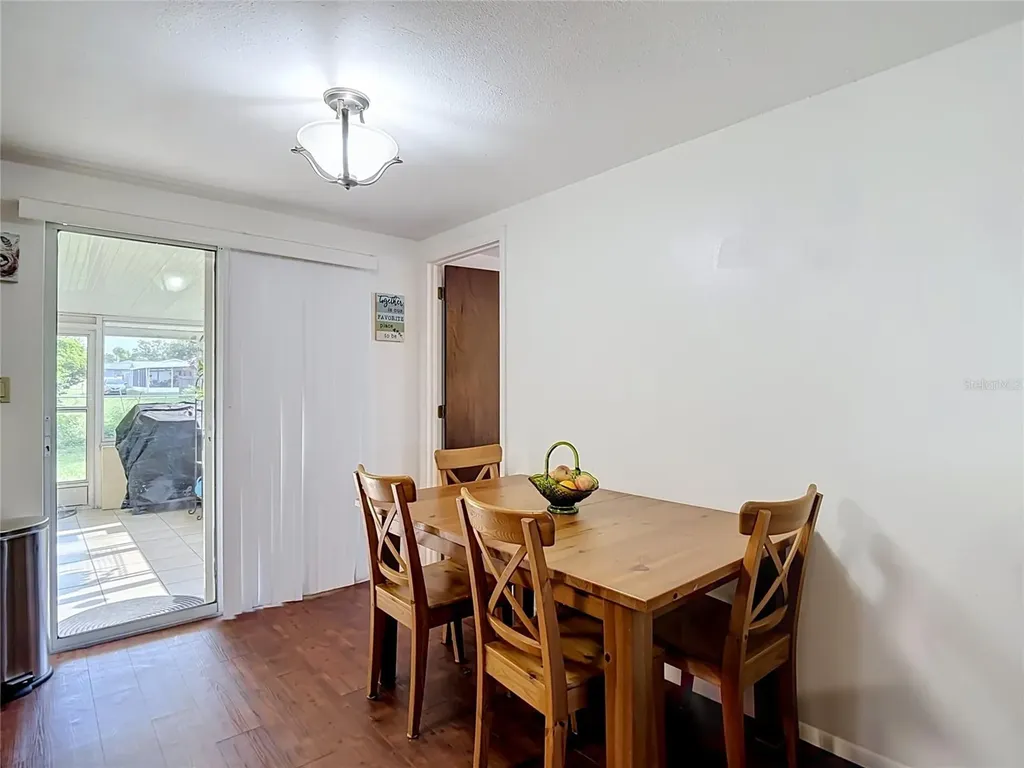 38945 18th Avenue Zephyrhills FL 33542