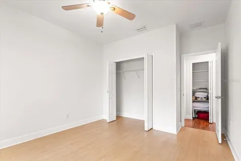 2242 NW 51st Avenue Gainesville FL 32605