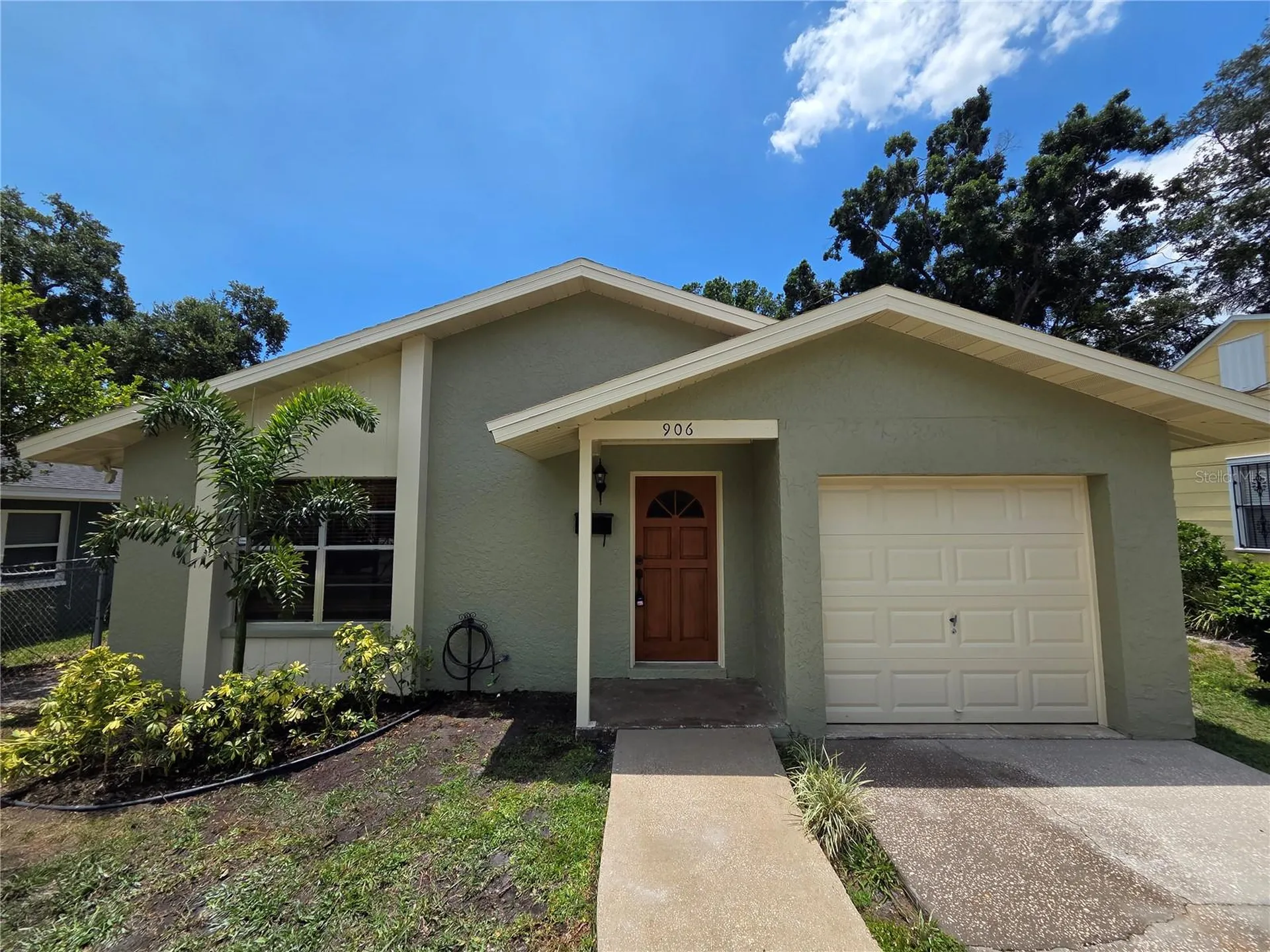 906 W Braddock Street Tampa FL 33603