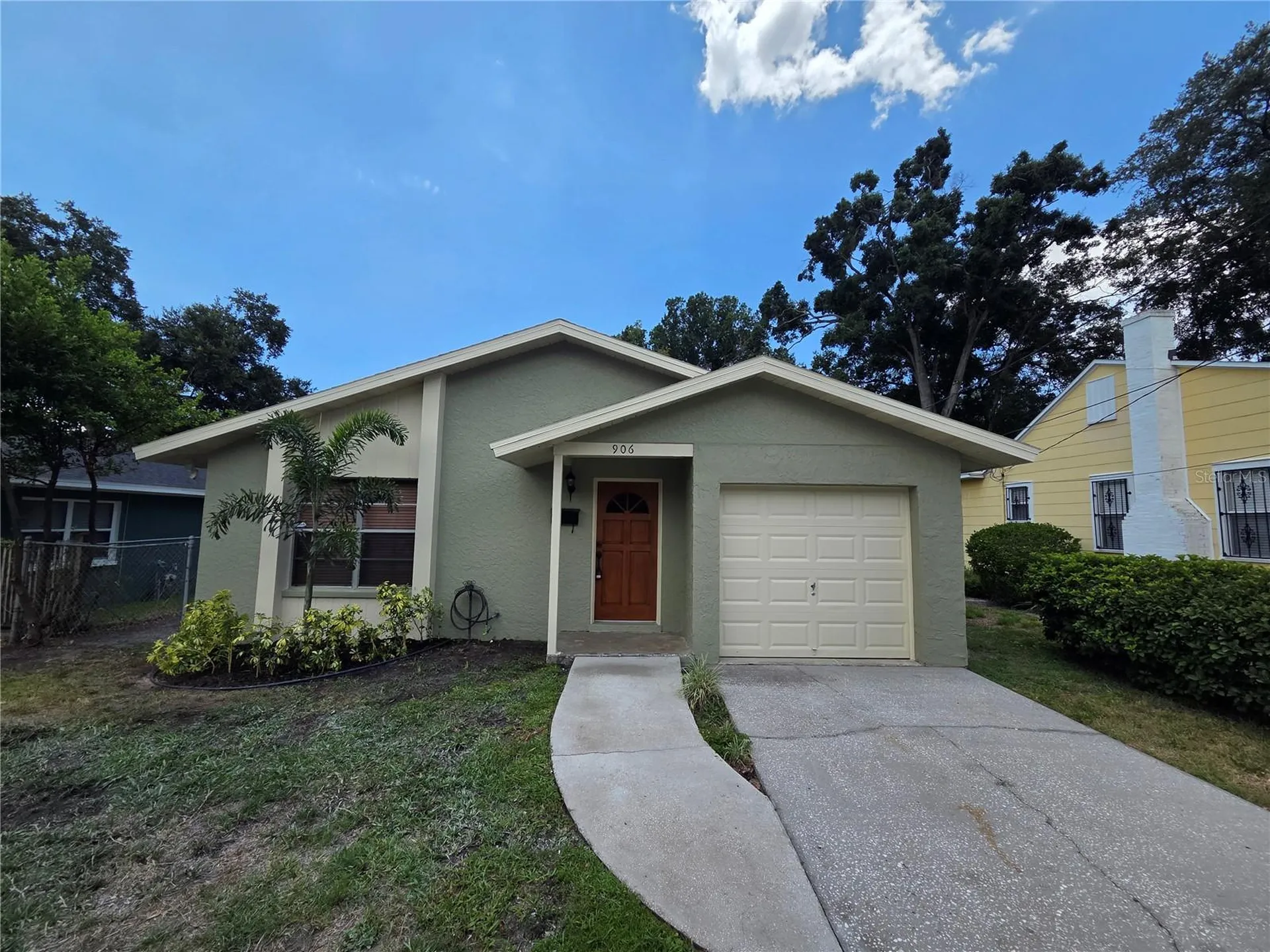 906 W Braddock Street Tampa FL 33603