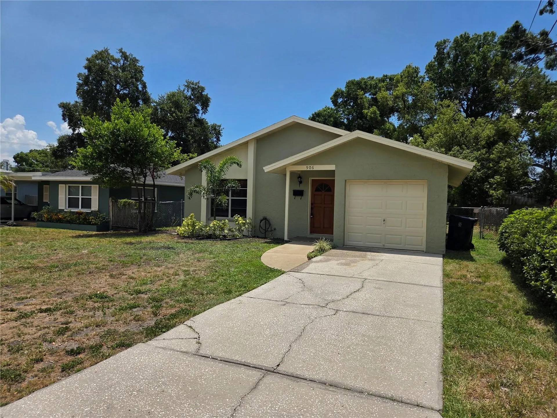 906 W Braddock Street Tampa FL 33603