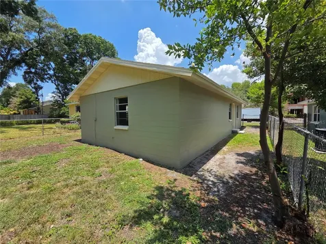 906 W Braddock Street Tampa FL 33603