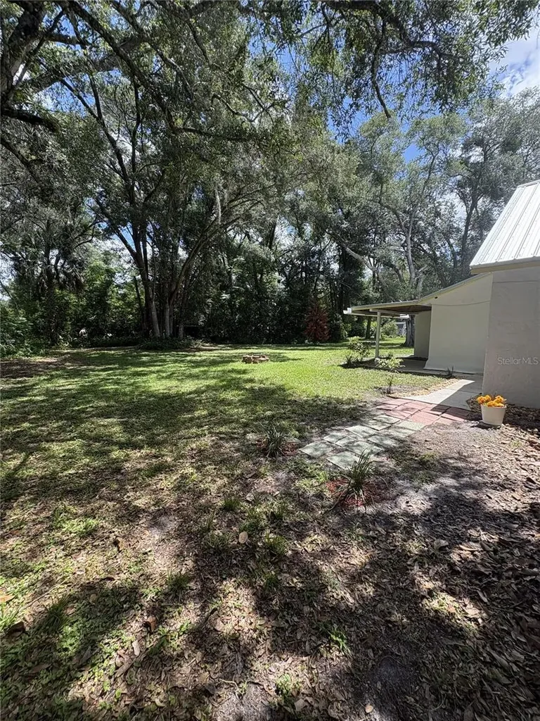 490 John Street Lake Helen FL 32744