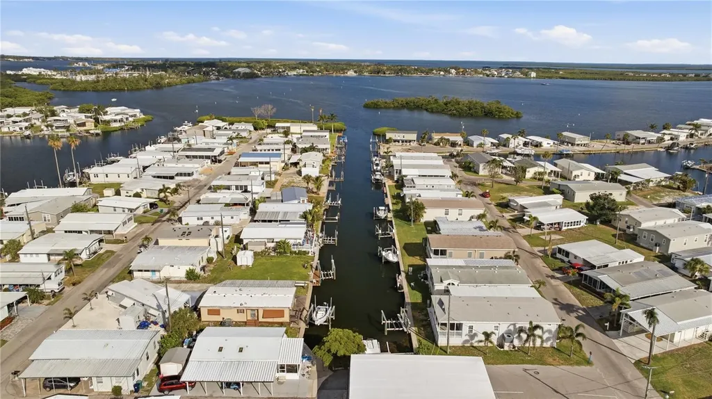 264 Jamaica Drive Palmetto FL 34221