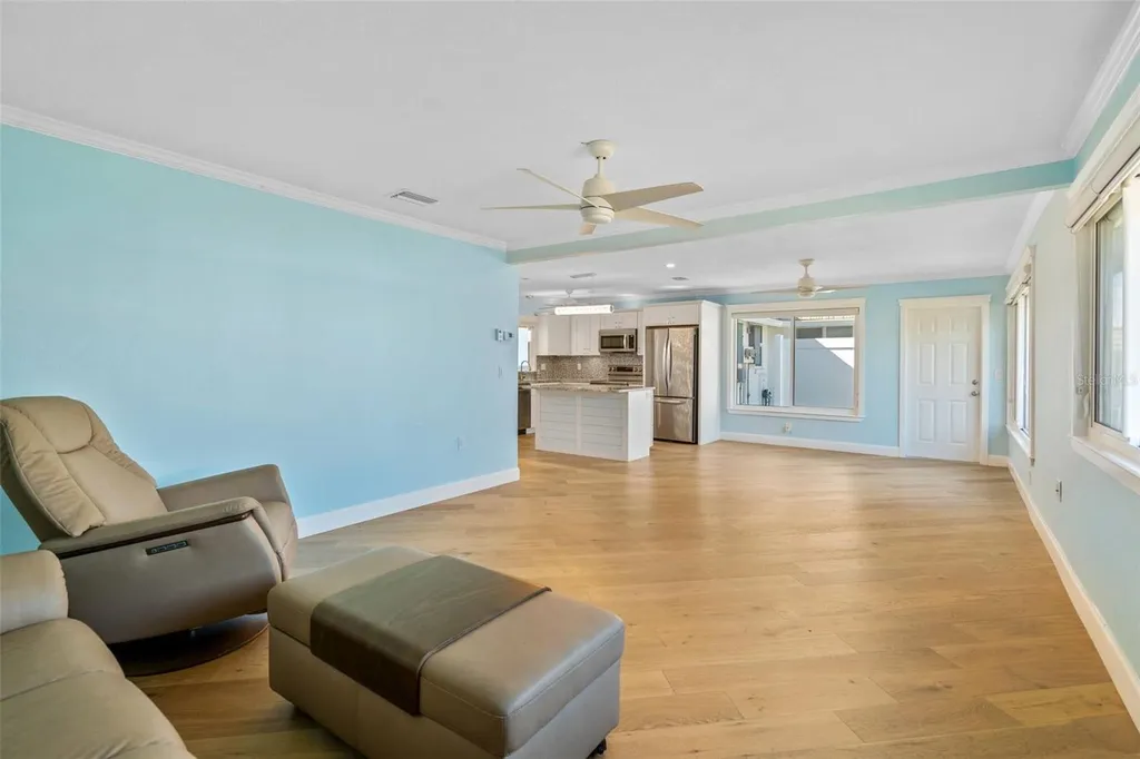 2305 Riverbluff Parkway Sarasota FL 34231