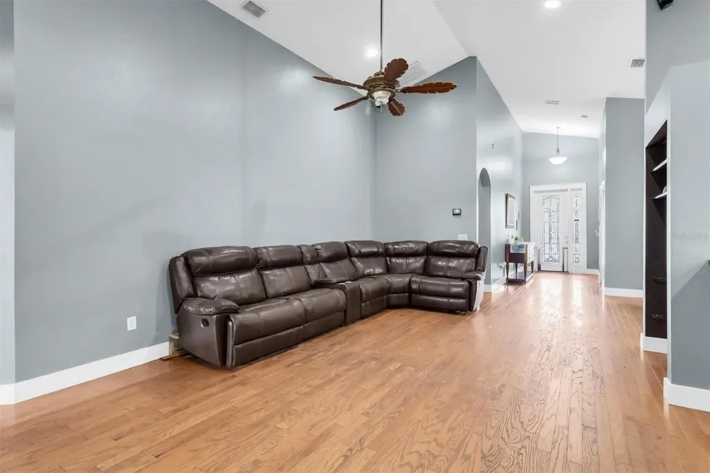 6020 Montana Avenue New Port Richey FL 34653
